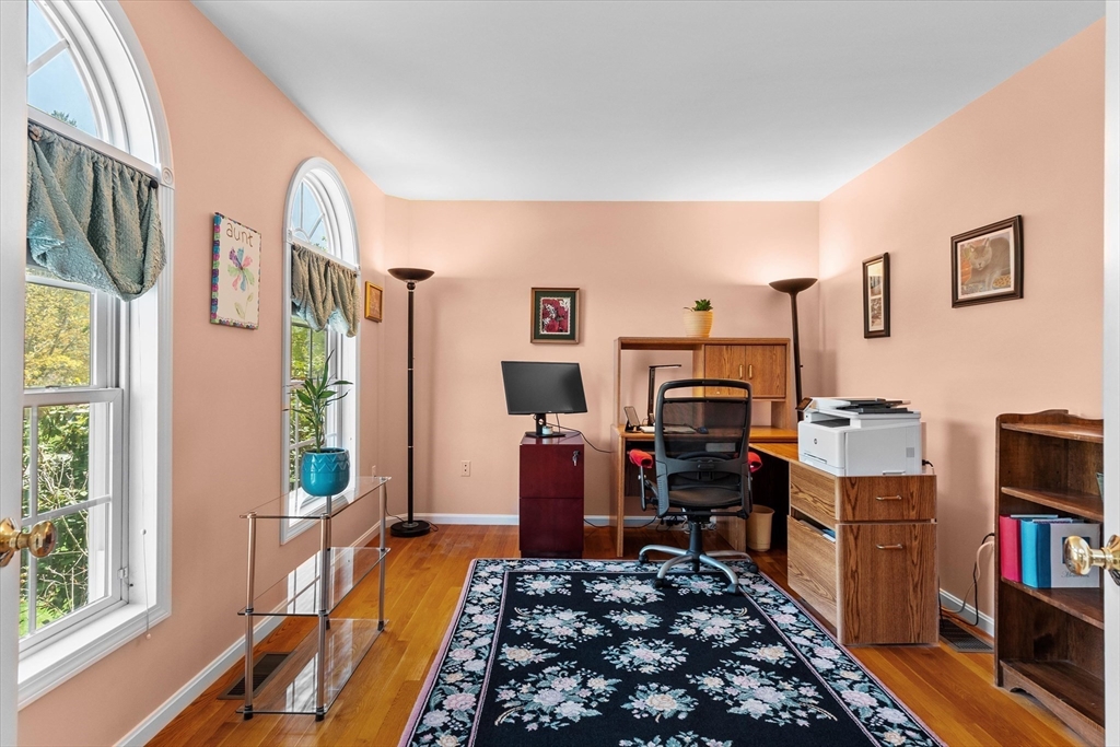 19 Bartlett Road Methuen, MA 01844 - Photo 16 of 42 Gallery Image 16