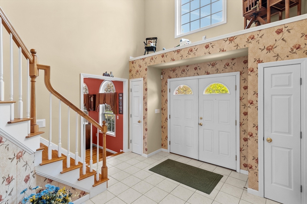 19 Bartlett Road Methuen, MA 01844 - Photo 18 of 42 Gallery Image 18
