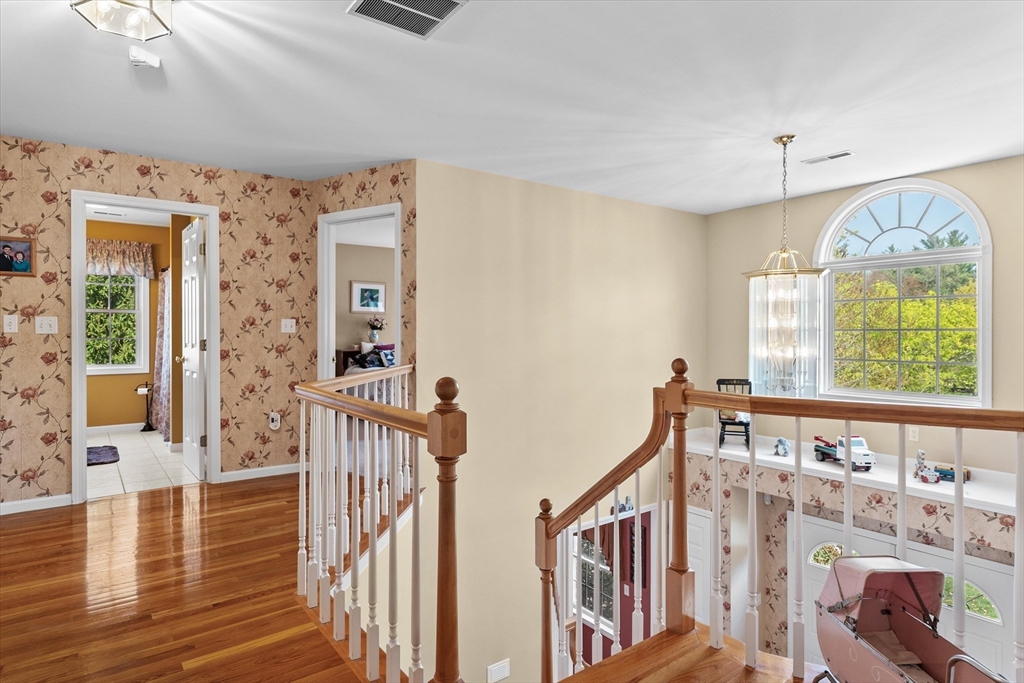 19 Bartlett Road Methuen, MA 01844 - Photo 20 of 42 Gallery Image 20
