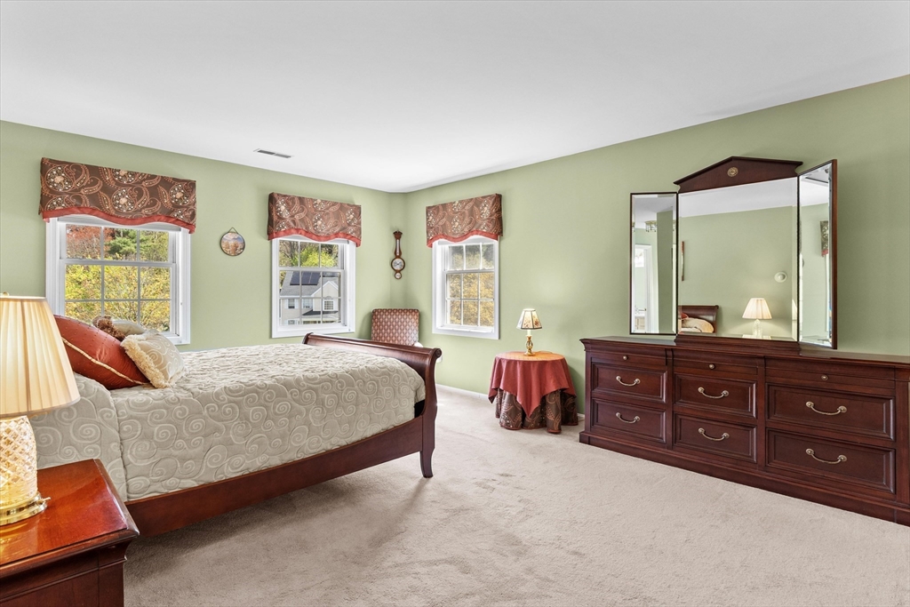 19 Bartlett Road Methuen, MA 01844 - Photo 21 of 42 Gallery Image 21