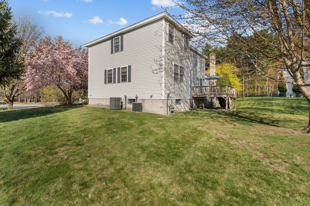 19 Bartlett Road Methuen, MA 01844 - Photo 33 of 42 Gallery Image 33