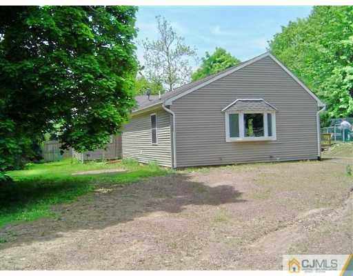 184 Amboy Road Old Bridge, NJ 07747 - Photo 7 of 8 Gallery Image 7