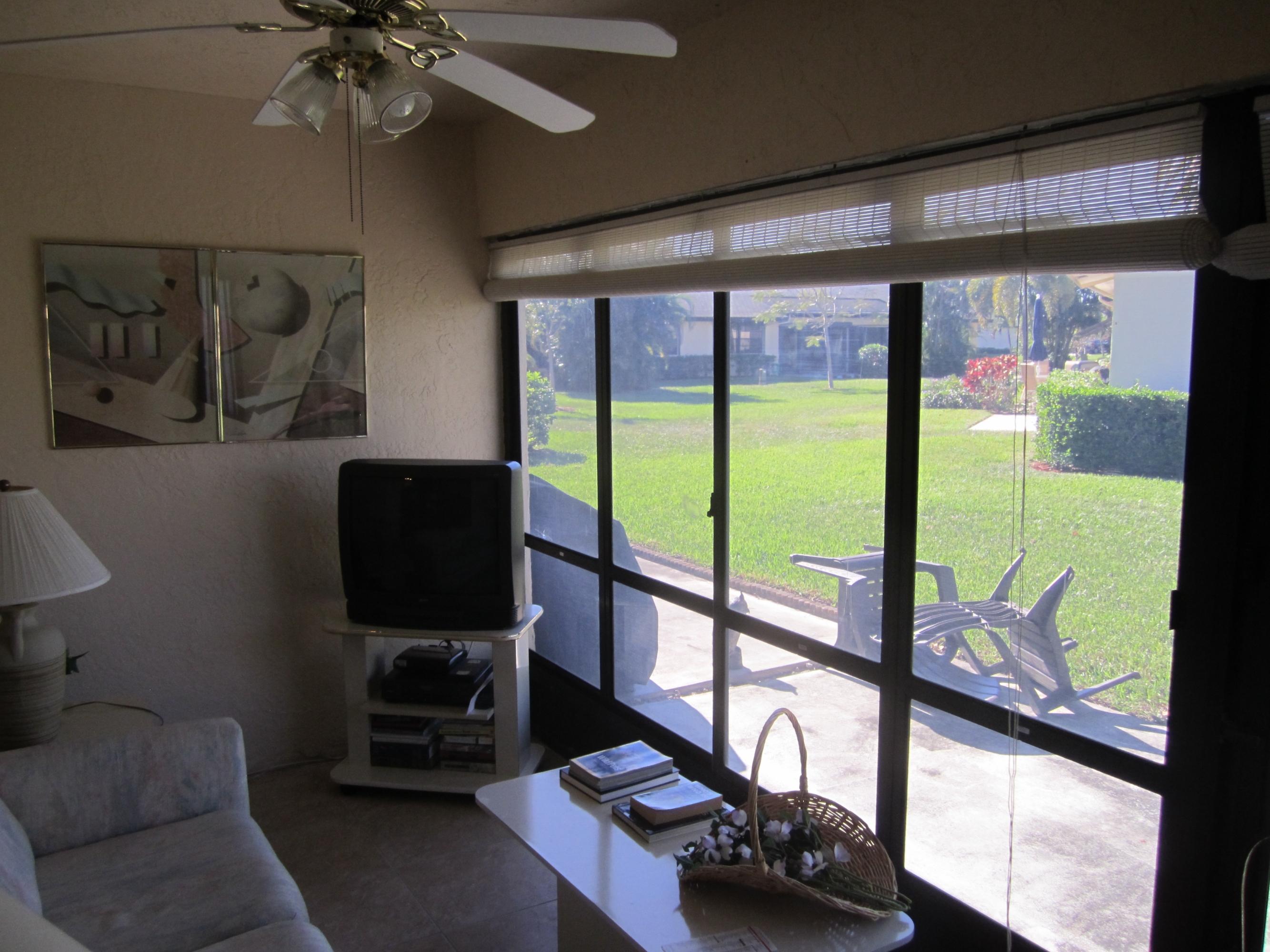22 Ridge Pointe Drive, Unit D Boynton Beach, FL 33435 - Photo 6 of 25 1376