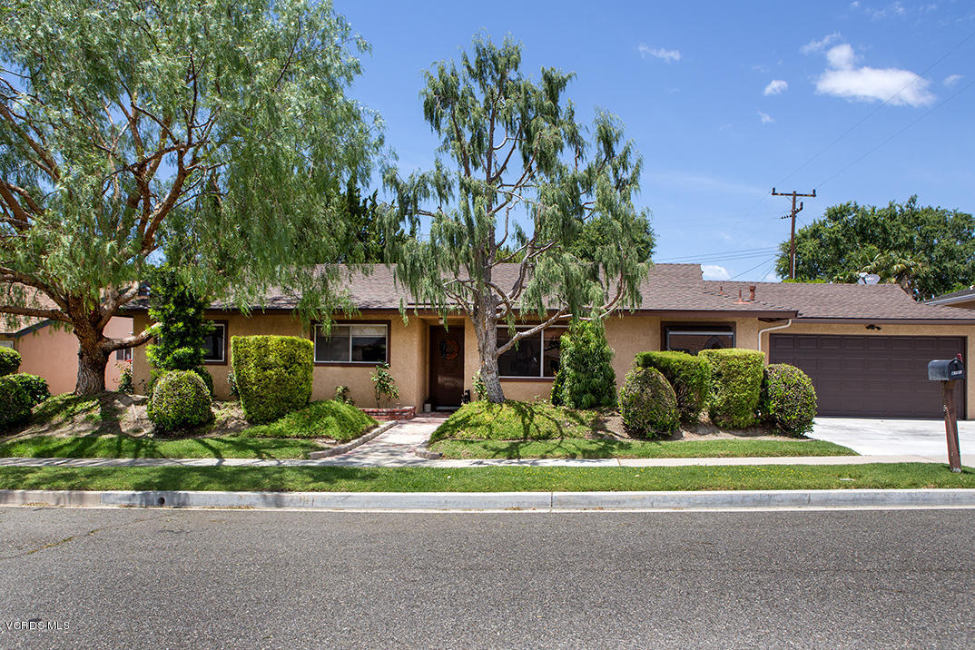 4775 Del Rio Drive Simi Valley, CA 93063 - Photo 1 of 37 4775 Del Rio Small.01