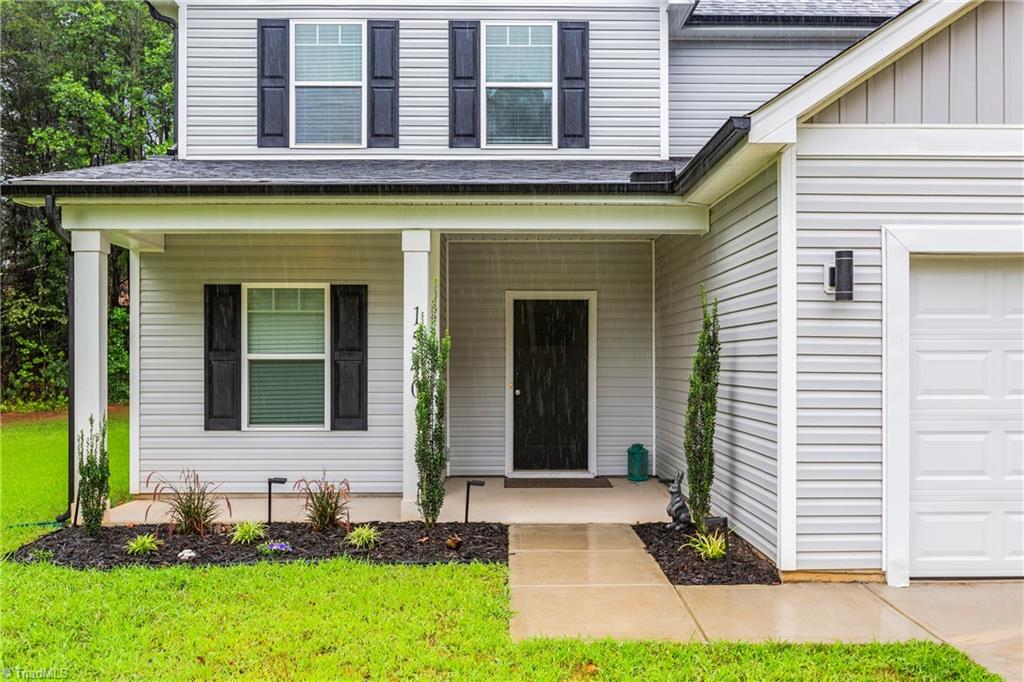 1540 South Peace Haven Road Clemmons, NC 27012 - Photo 2 of 26