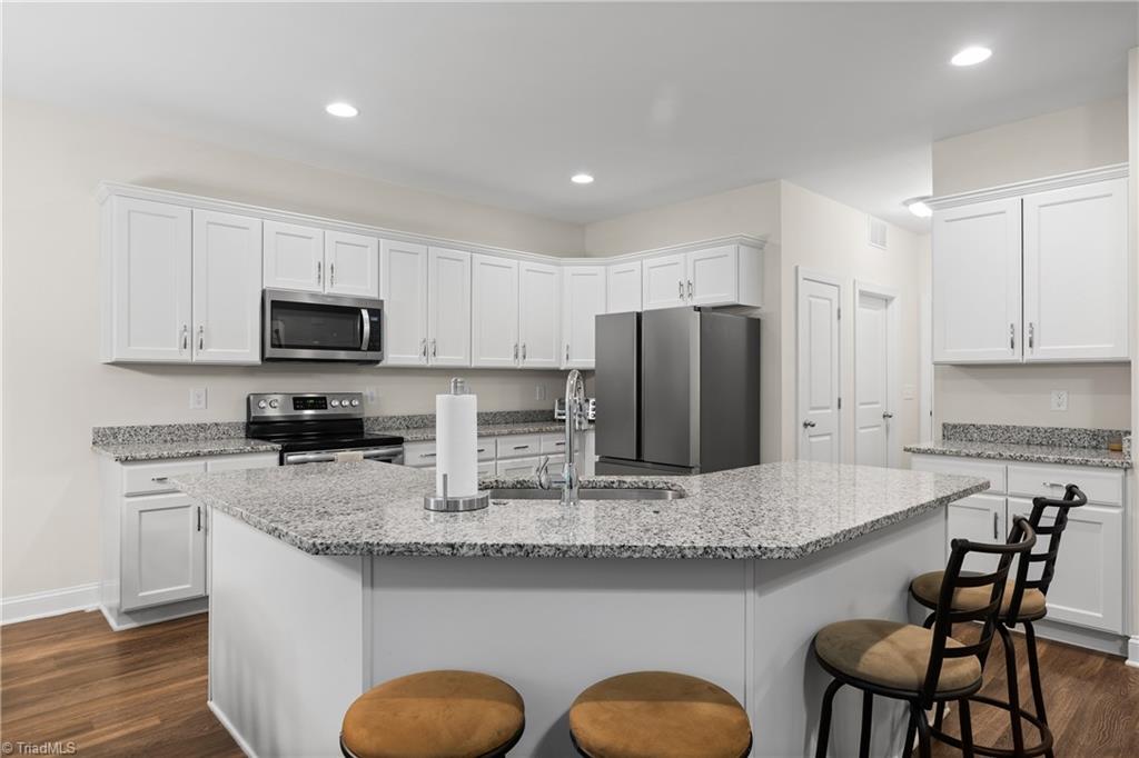 1540 South Peace Haven Road Clemmons, NC 27012 - Photo 8 of 26