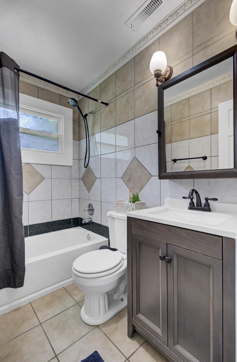 1107 Hawthorne Road Hanahan, SC 29410 - Photo 23 of 36 25_25
