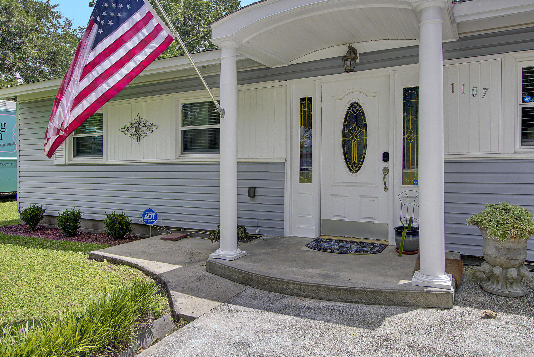1107 Hawthorne Road Hanahan, SC 29410 - Photo 26 of 36 06_6
