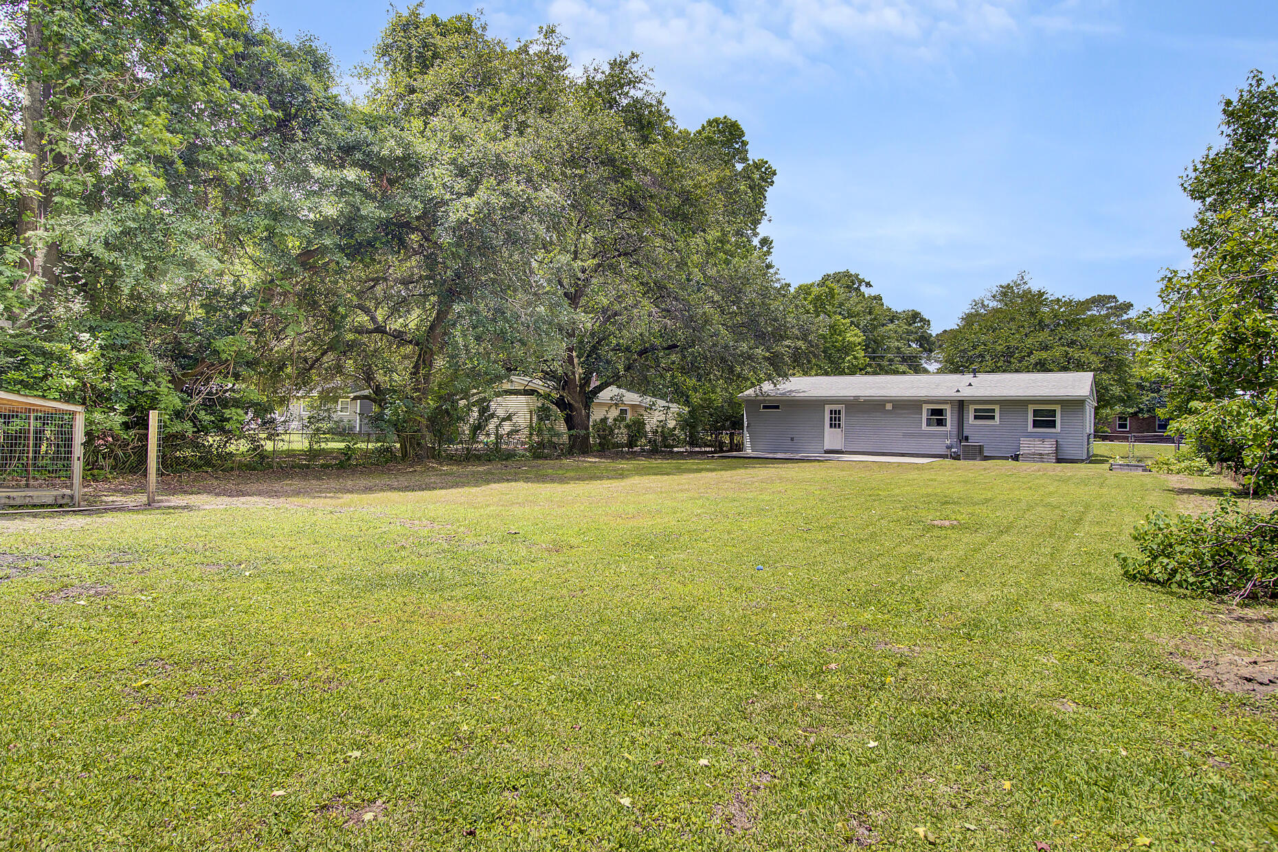 1107 Hawthorne Road Hanahan, SC 29410 - Photo 27 of 36 35_35