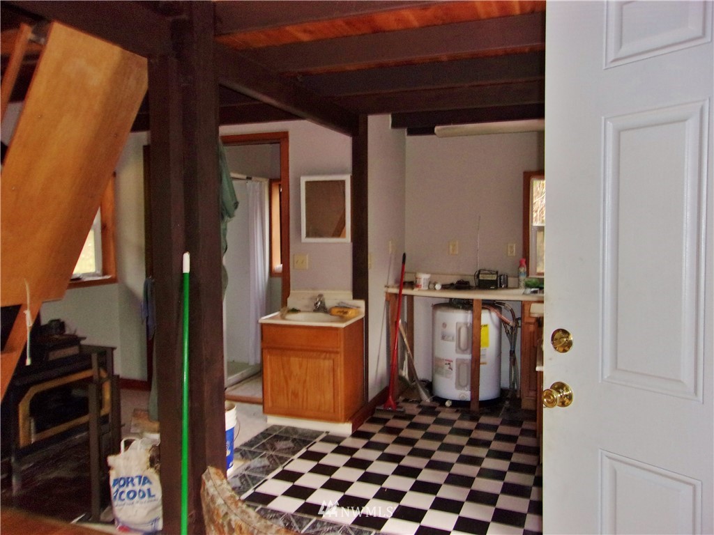 2575 Duckabush Road Brinnon, WA 98320 - Photo 2 of 12 Gallery Image 2
