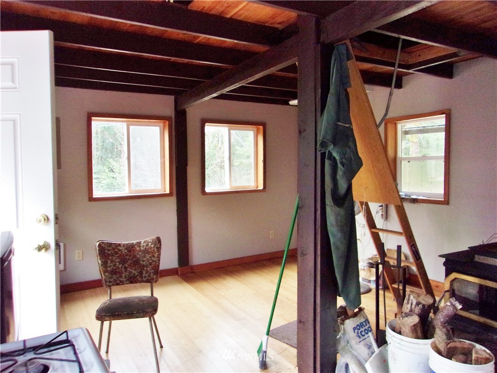 2575 Duckabush Road Brinnon, WA 98320 - Photo 3 of 12 Gallery Image 3