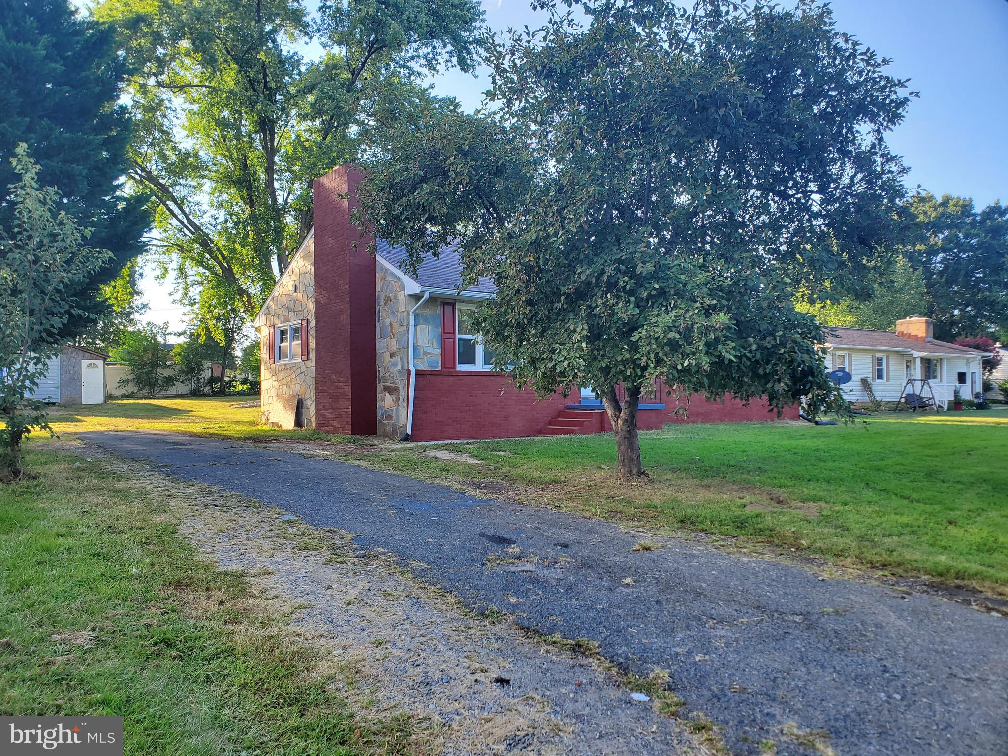 12504 Greengate Road Fredericksburg, VA 22407 - Photo 2 of 13 Gallery Image 2