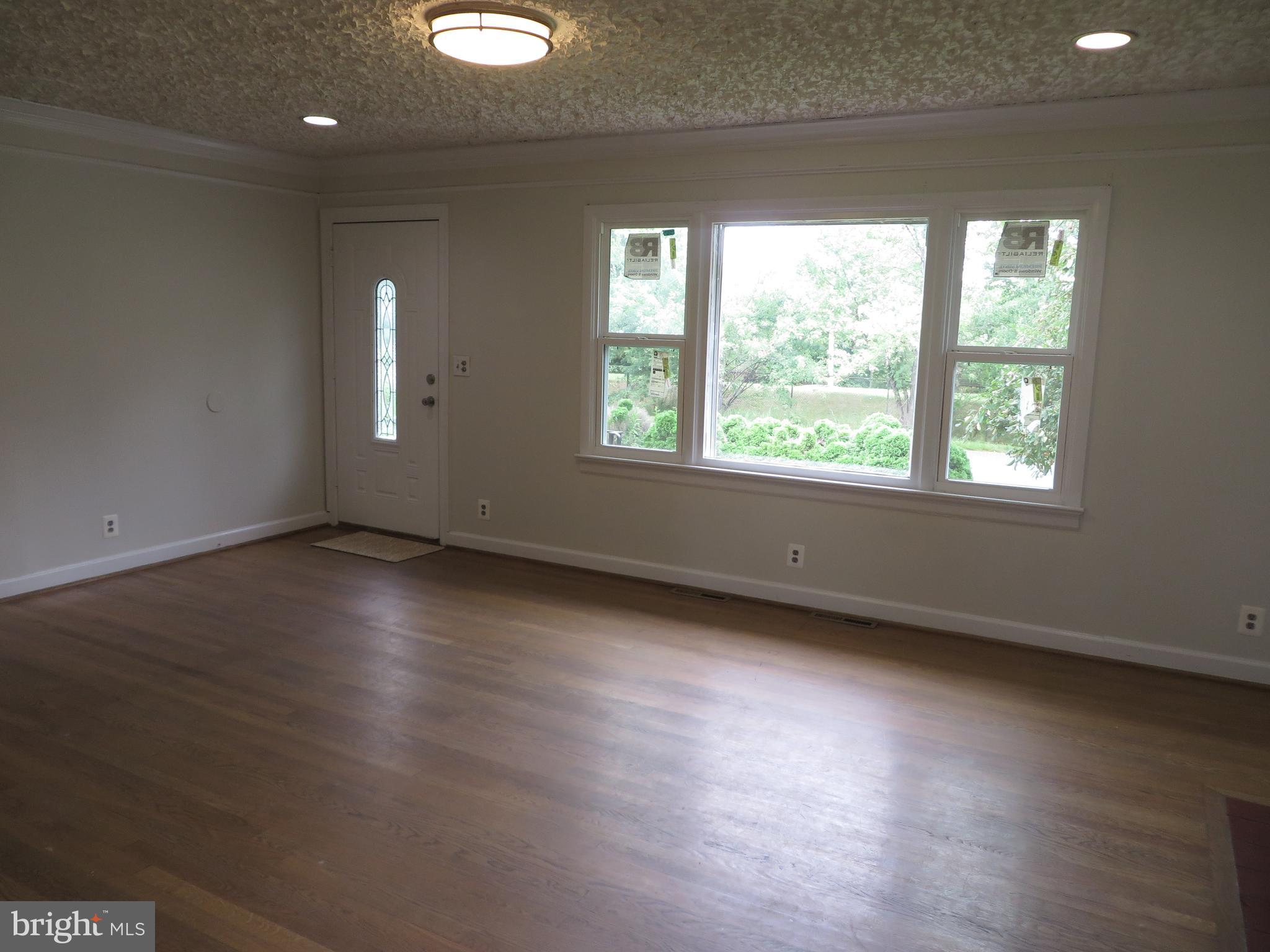 12504 Greengate Road Fredericksburg, VA 22407 - Photo 4 of 13 Gallery Image 4