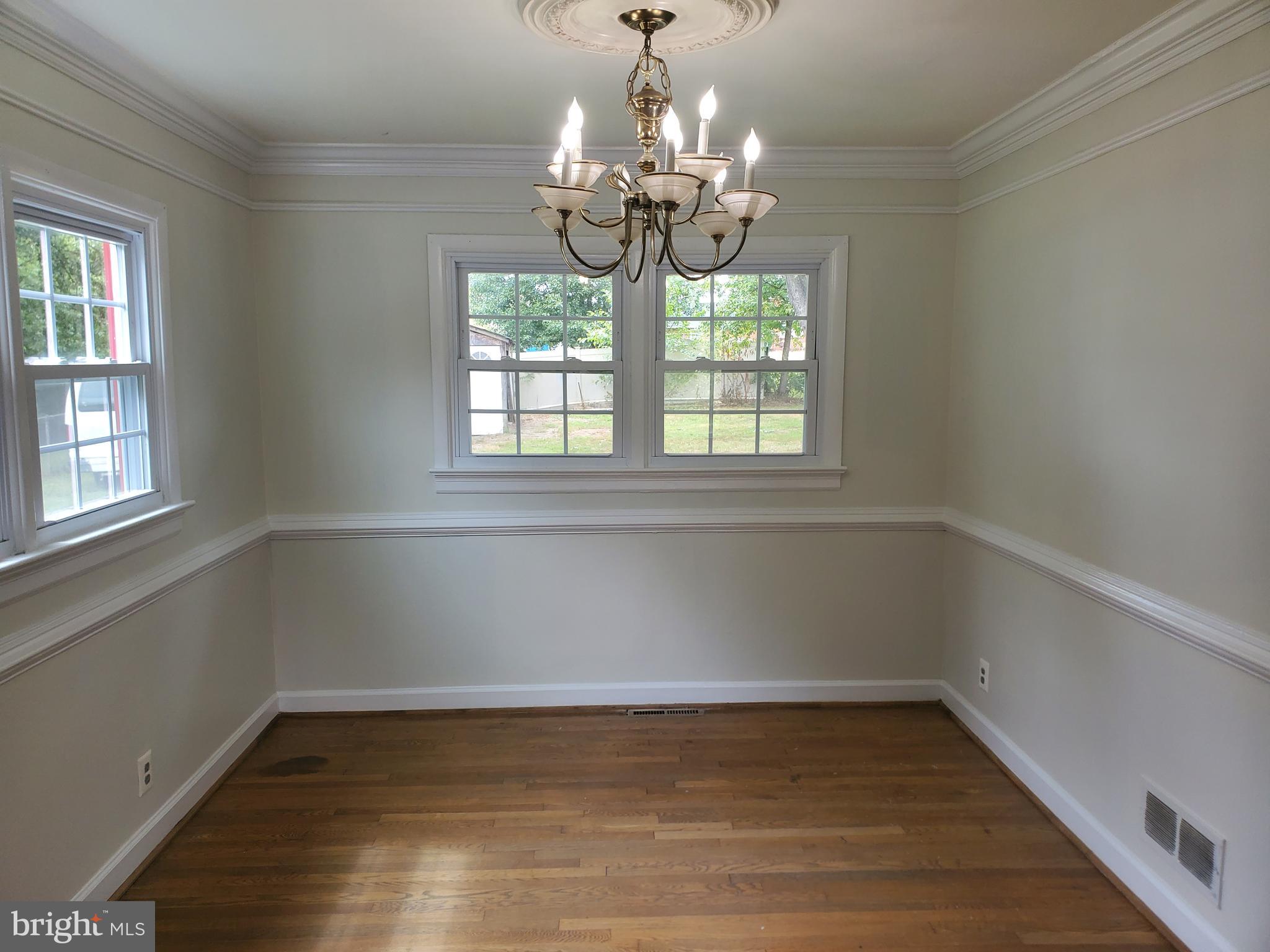 12504 Greengate Road Fredericksburg, VA 22407 - Photo 6 of 13 Gallery Image 6