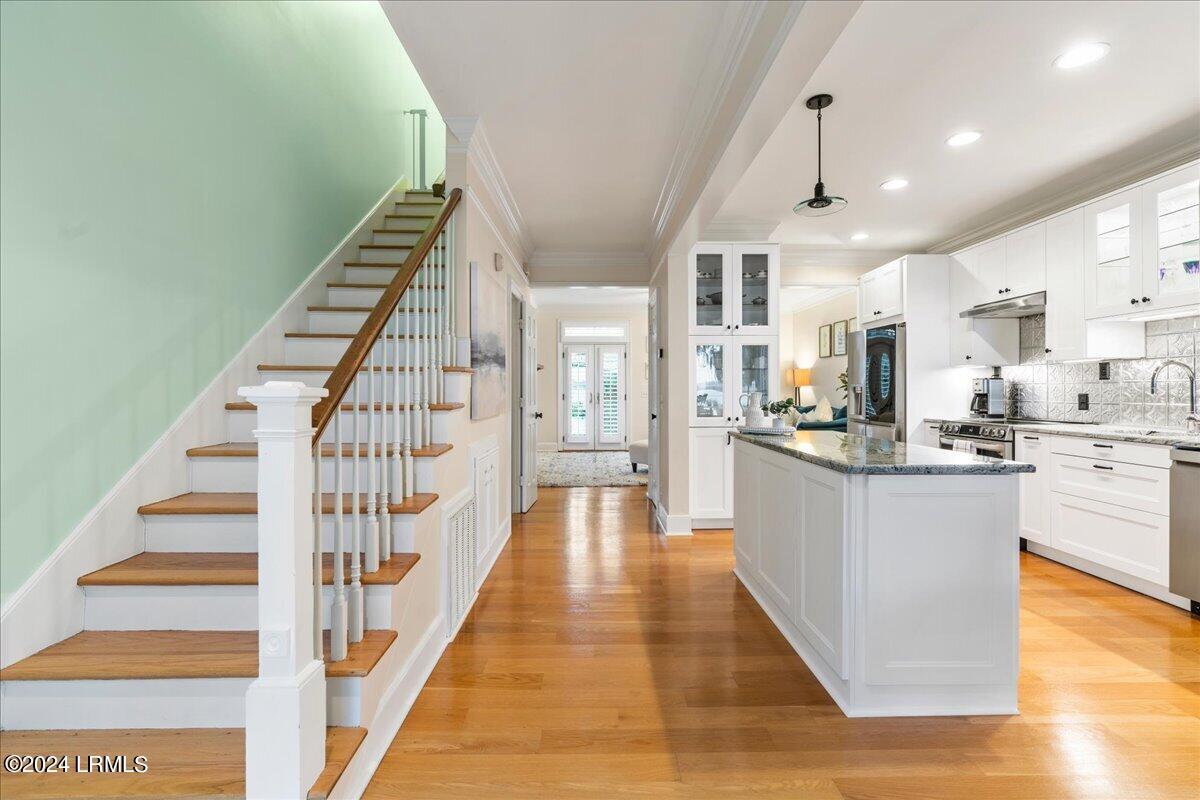 895 Ribaut Road, Unit 14 Beaufort, SC 29902 - Photo 13 of 33 08-RE edit Entrance (1)