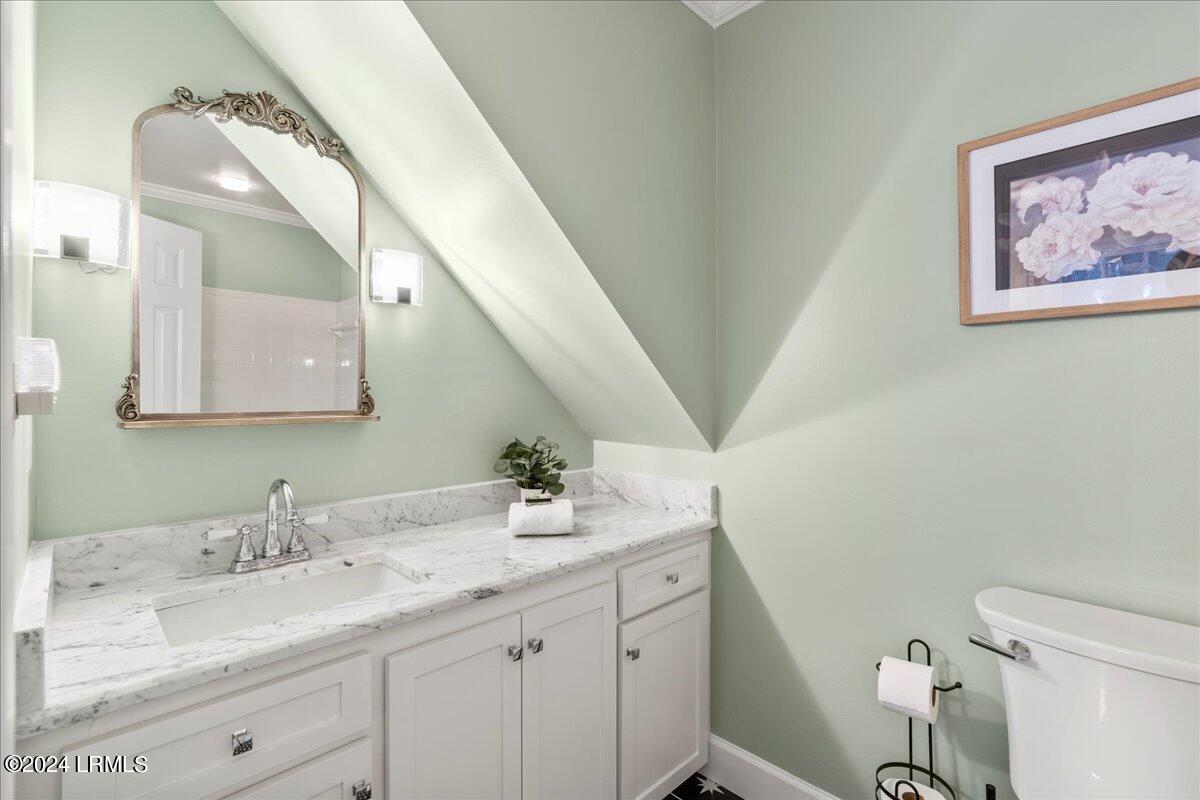 895 Ribaut Road, Unit 14 Beaufort, SC 29902 - Photo 21 of 33 47-Primary Bathroom