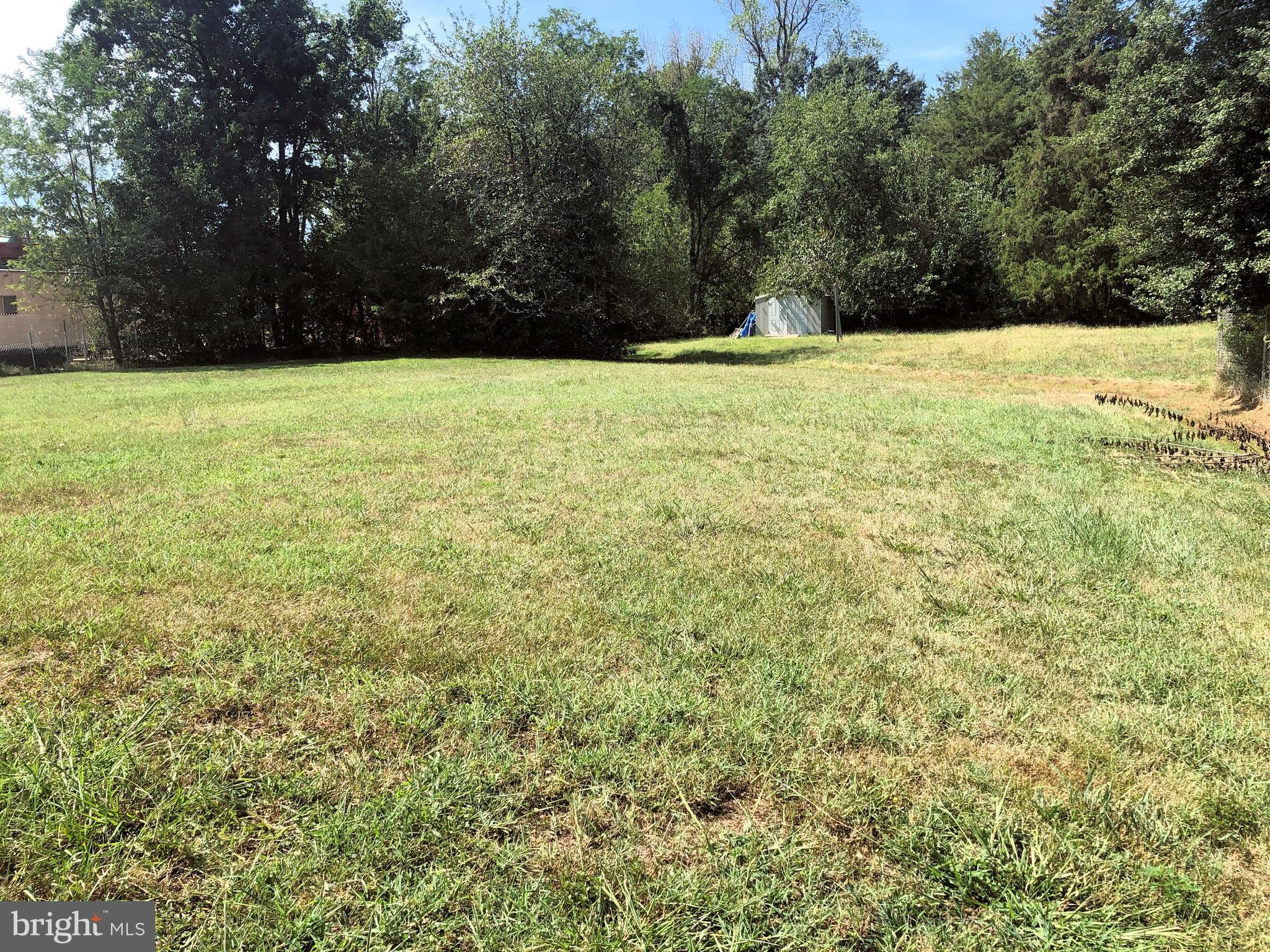 7709 Armistead Road Lorton, VA 22079 - Photo 13 of 13 Lovely back yard