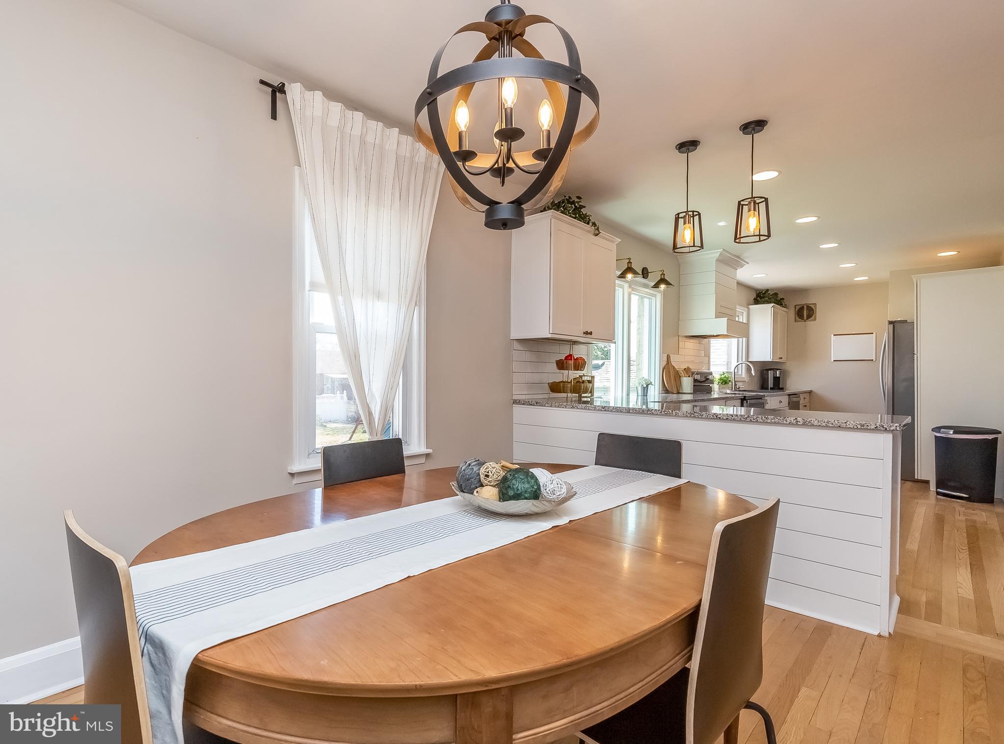 1903 Midland Road Baltimore, MD 21222 - Photo 14 of 40 DINING RM w/SHIPLAP STYLE PENINSULA