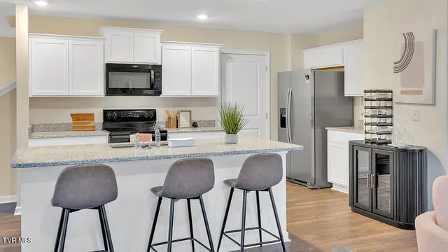 $376,465 | 249 Chimney Vw Loop, Blountville, TN 37617