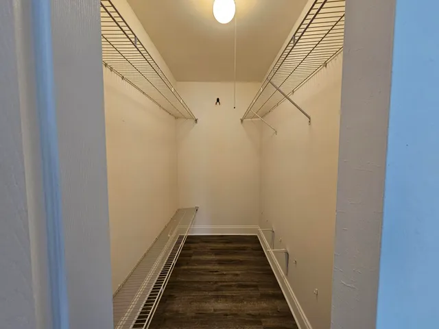 $1,900 | 120 Sparrow Drive, Unit 208, Royal Palm Beach, FL 33411