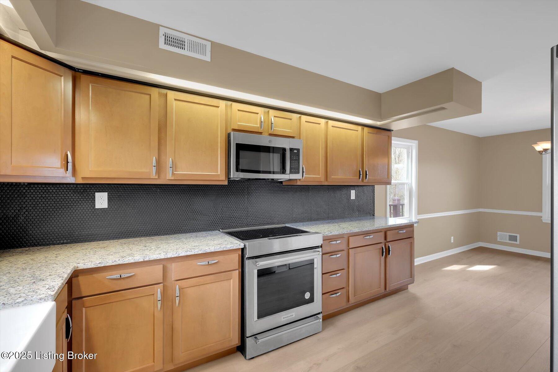 5814 Stone Bluff Road Louisville, KY 40291 - Photo 17 of 60 17-5814 Stone Bluff Rd