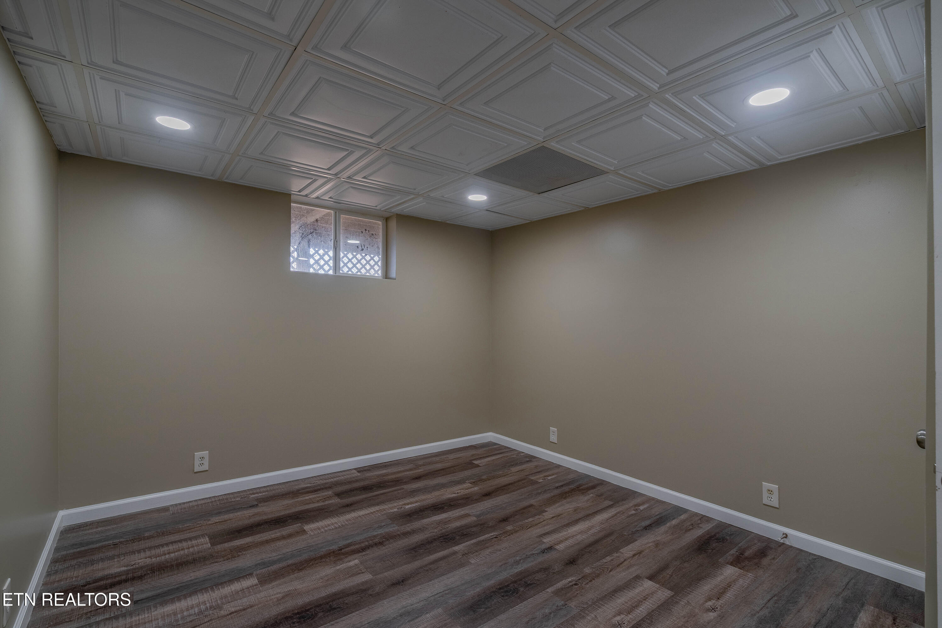 161 Adcock Hollow Road Harriman, TN 37748 - Photo 24 of 41 A7300920-HDR