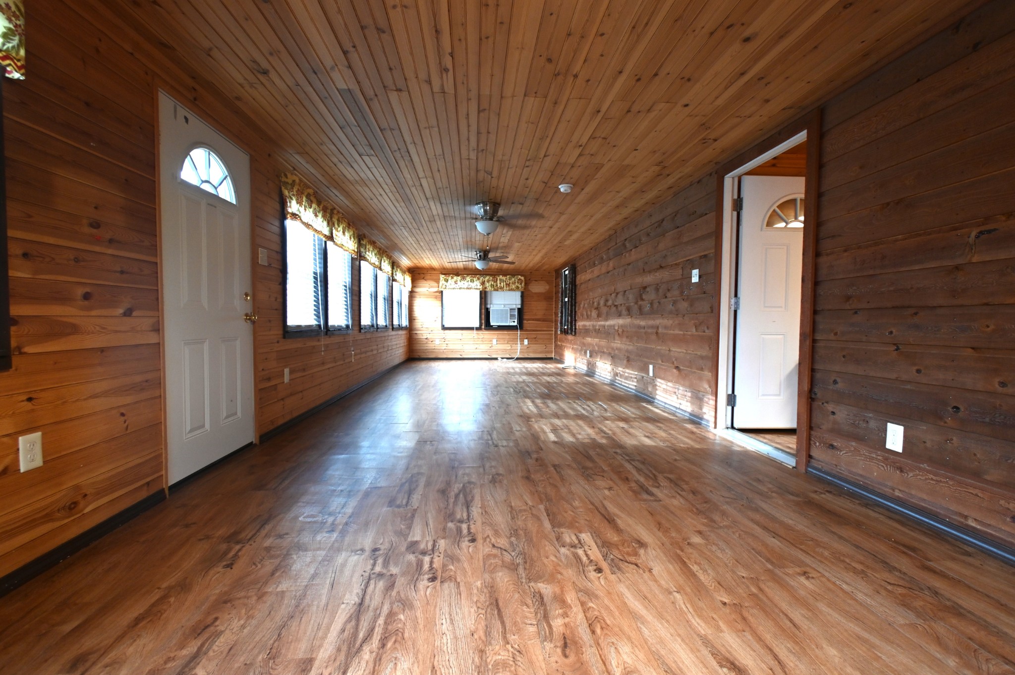 2383 Airport Ridge Road Linden, TN 37096 - Photo 48 of 64