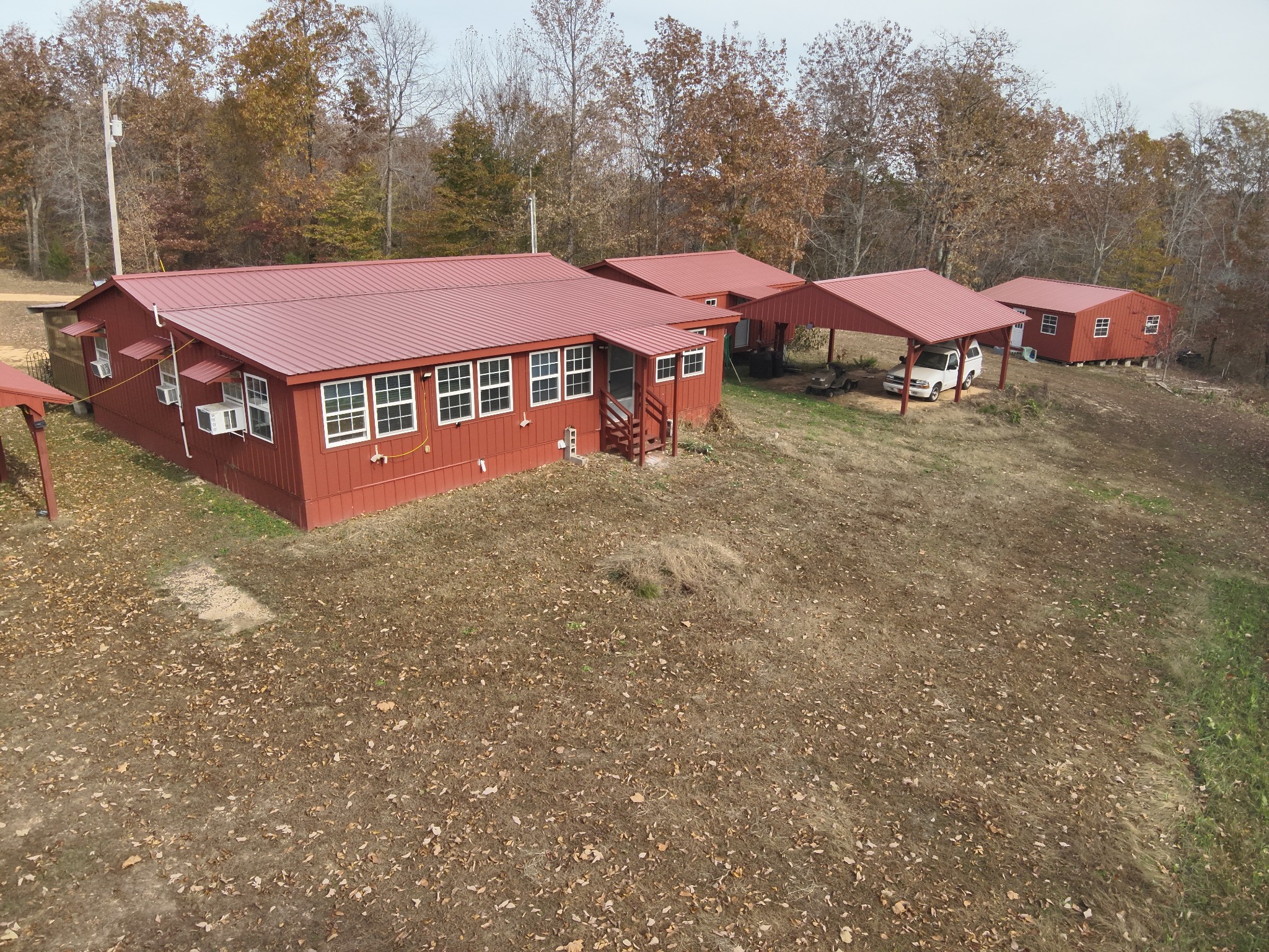 2383 Airport Ridge Road Linden, TN 37096 - Photo 5 of 64