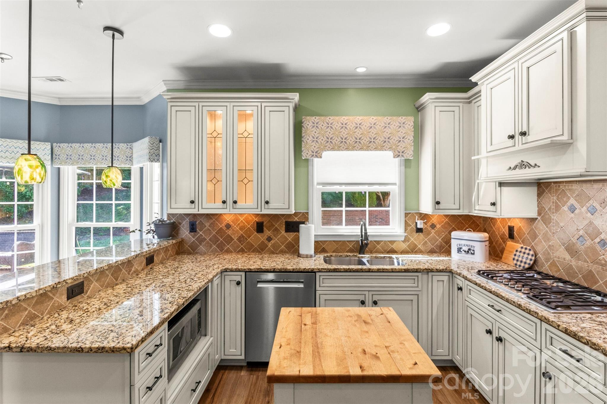 635 Highland Ridge Road Mooresville, NC 28115 - Photo 17 of 48 Gallery Image 17