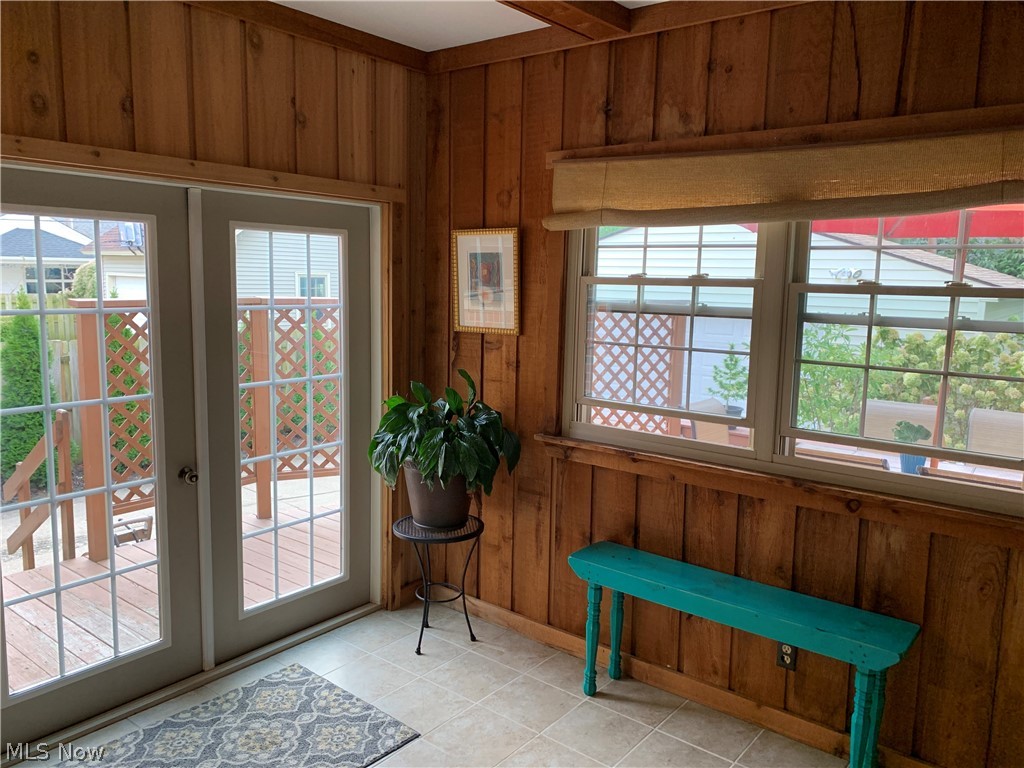 324 Cornwall Road Rocky River, OH 44116 - Photo 7 of 23