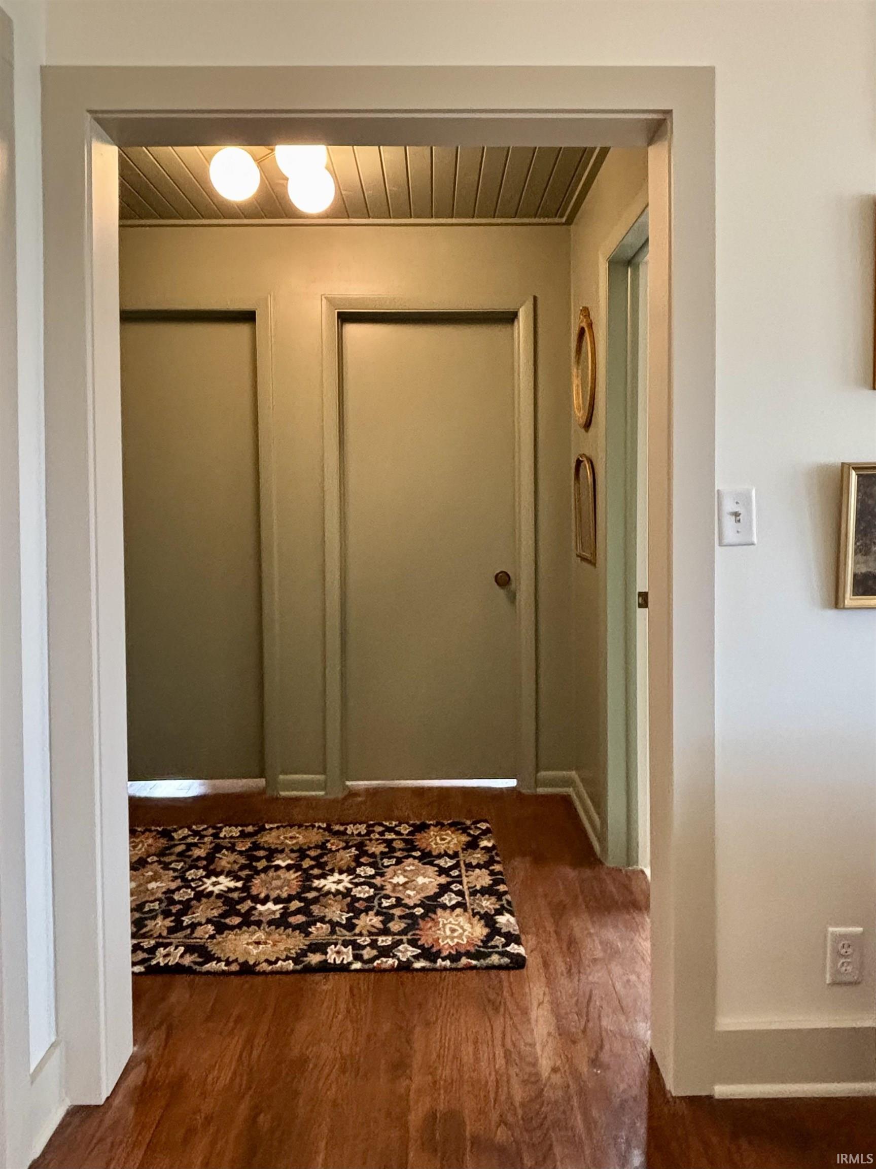 104 Mohawk Drive Flora, IN 46929 - Photo 12 of 33
