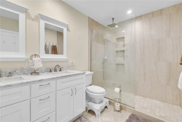 a view of an ocean view