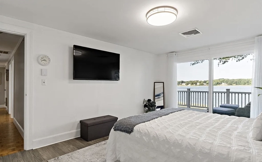 22 Riverside Drive Berkley, MA 02779 - Photo 16 of 40 Gallery Image 16