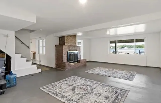 $798,000 | 22 Riverside Drive, Berkley, MA 02779