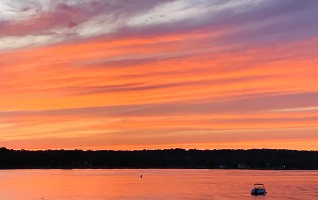 $798,000 | 22 Riverside Drive, Berkley, MA 02779