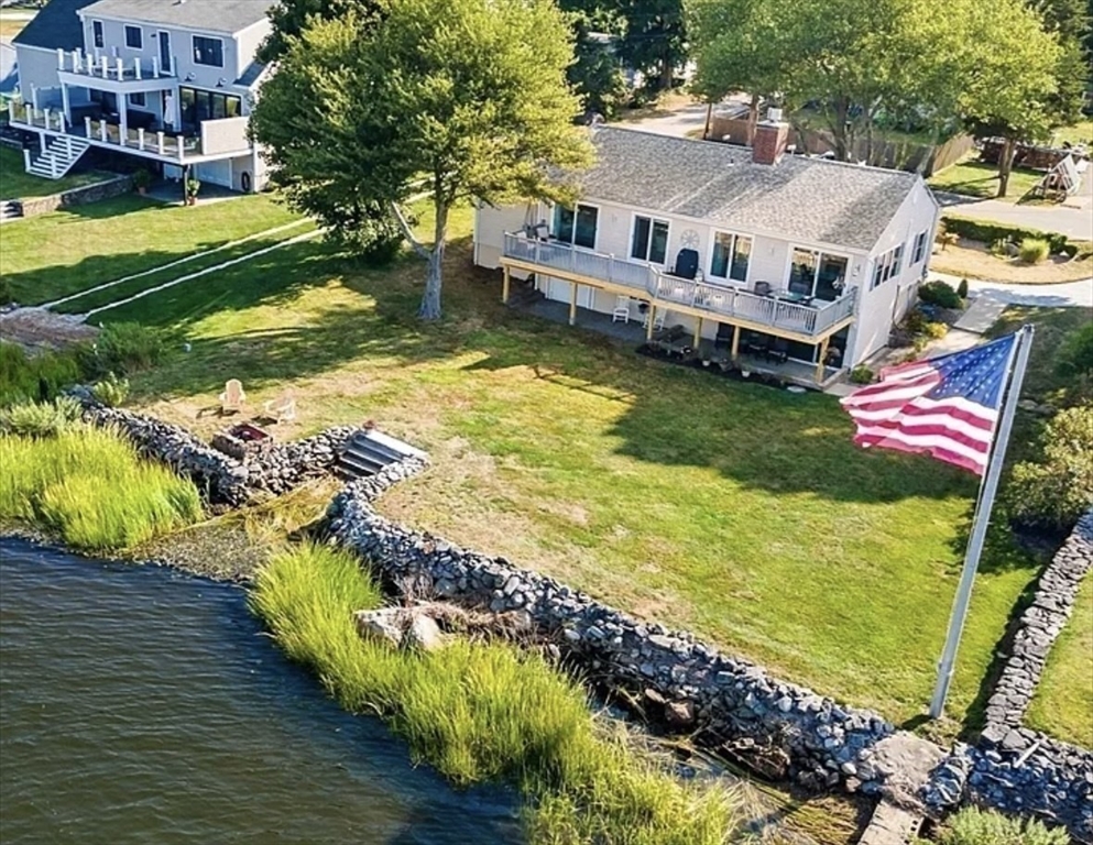 22 Riverside Drive Berkley, MA 02779 - Photo 35 of 40 Gallery Image 35