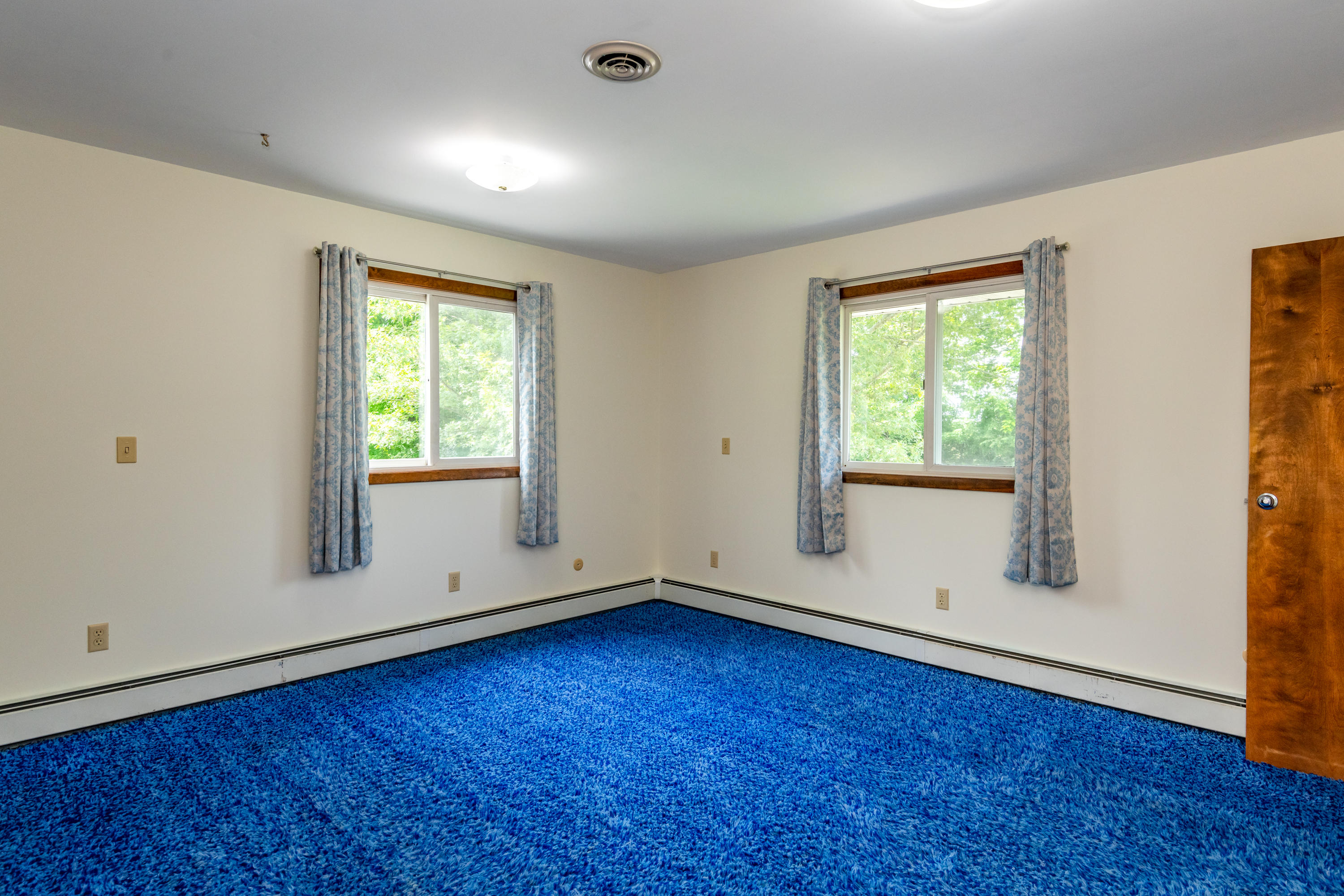 545 West Yellow Springs-Fairfield Road Yellow Springs, OH 45387 - Photo 32 of 47