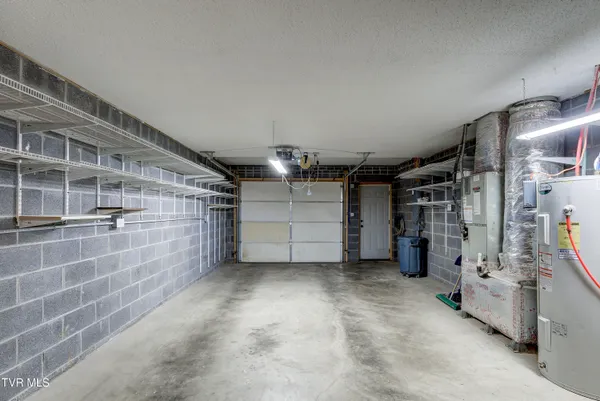 $1,600 | 119 Amanda Lane, Unit 6, Bristol, TN 37620