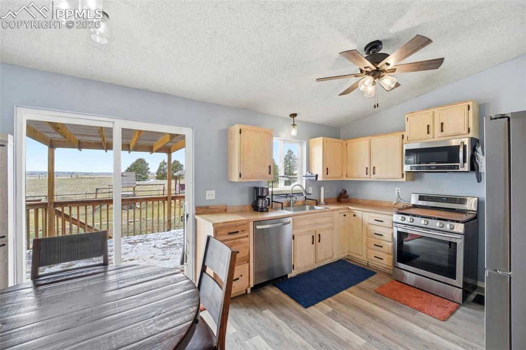 16855 Sage Crest Road Peyton, CO 80831 - Photo 3 of 44