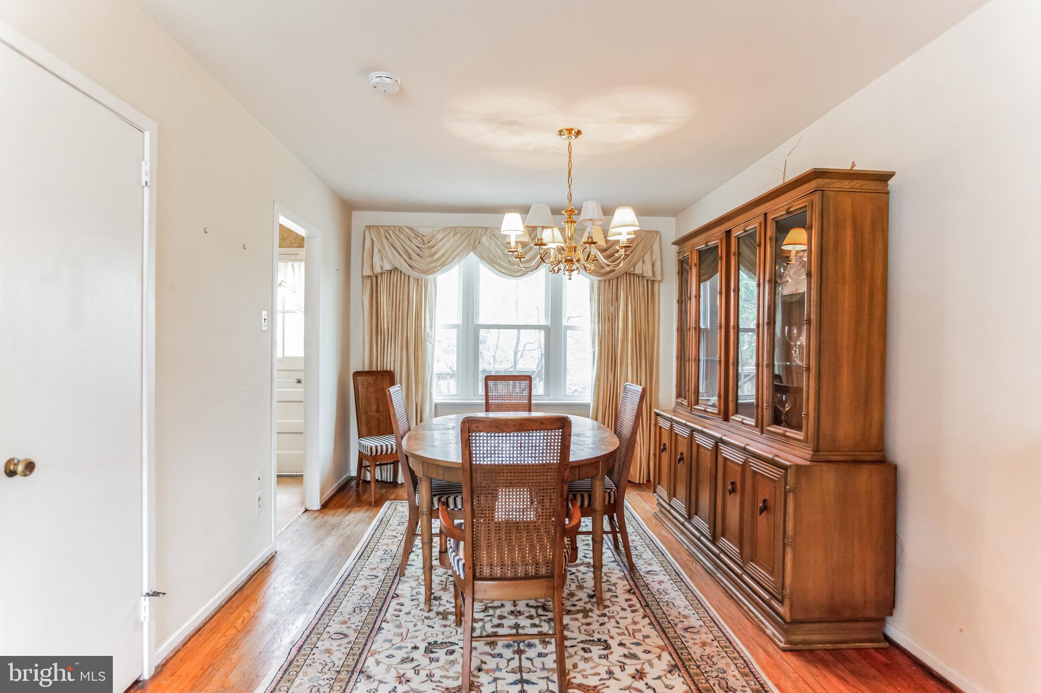 325 Valley Road Oreland, PA 19075 - Photo 5 of 18 Dinning Room