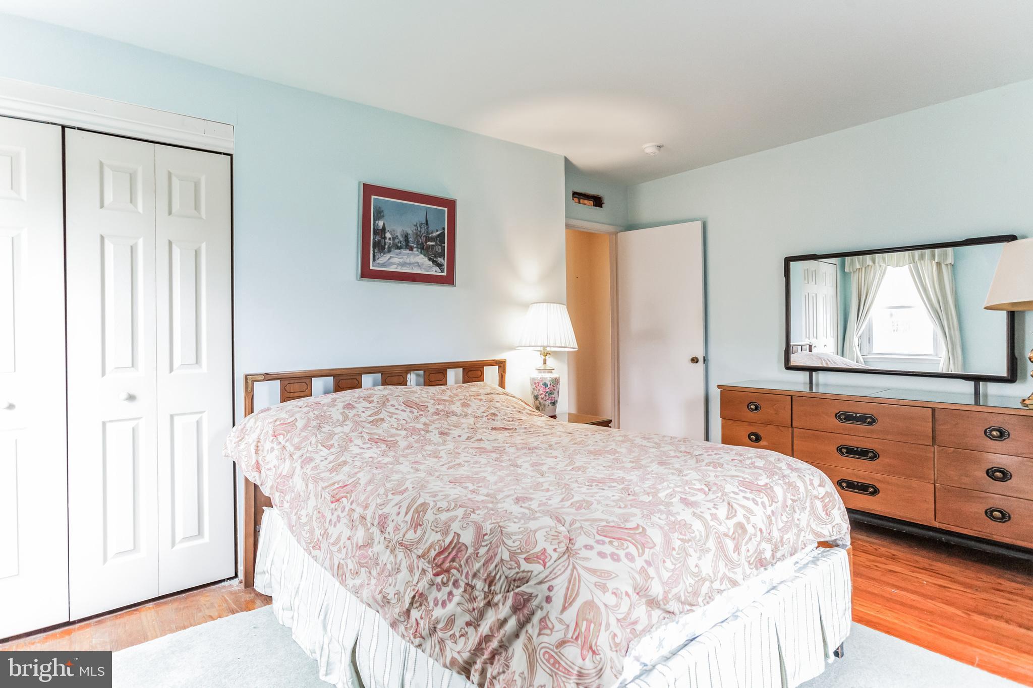325 Valley Road Oreland, PA 19075 - Photo 8 of 18 1st Floor Bedroom 1