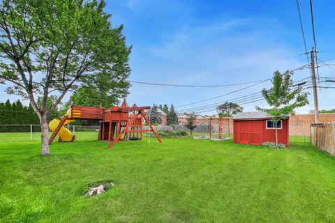 $529,000 | 1503 North Park Drive, Mount Prospect, IL 60056