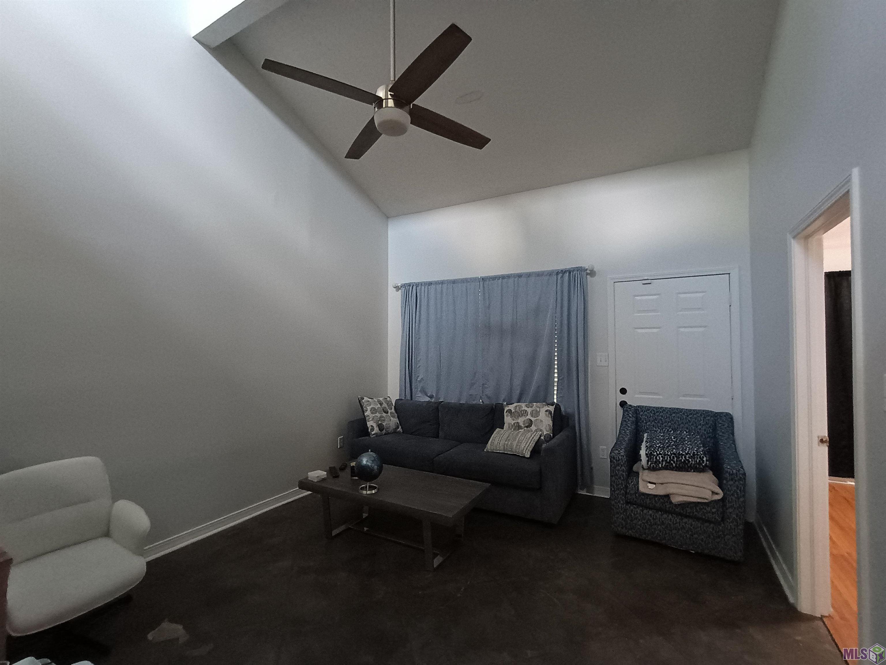 2452 Brightside Drive Baton Rouge, LA 70820 - Photo 5 of 9