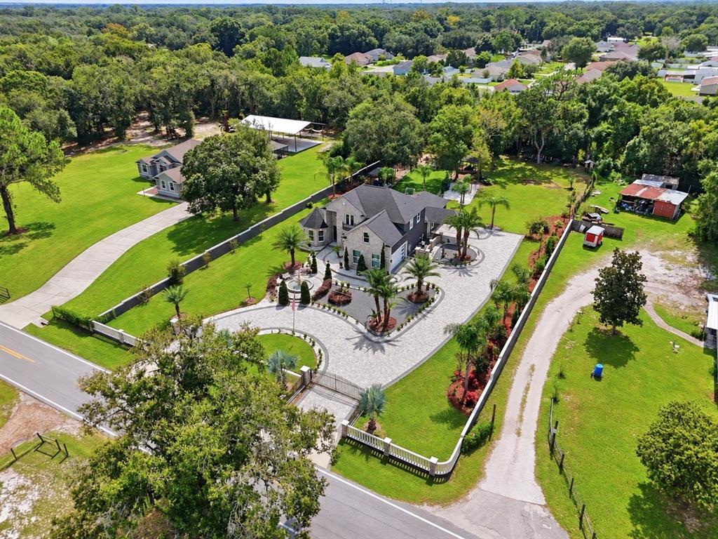 416 West Socrum Loop Road Lakeland, FL 33809 - Photo 56 of 58 Gallery Image 56