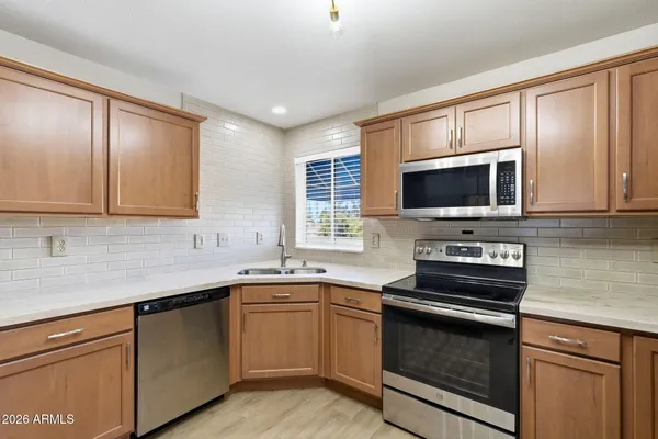 $249,000 | 220 North 22nd Place, Unit 2020, Mesa, AZ 85213