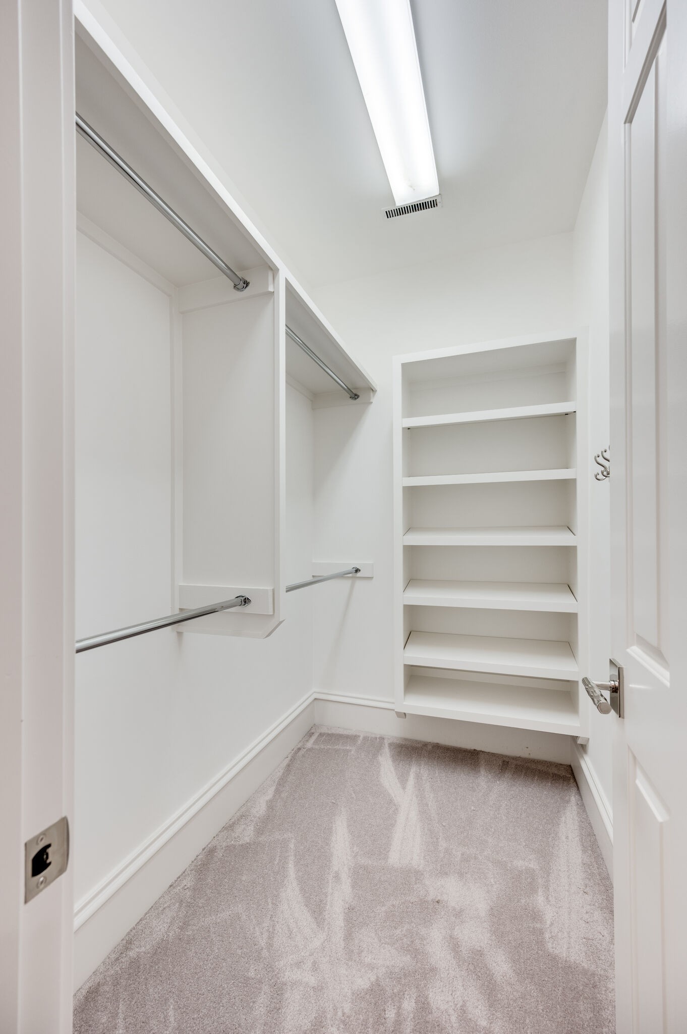 1073 Vaughn Crest Boulevard Franklin, TN 37069 - Photo 52 of 70 a view of an empty walk in closet