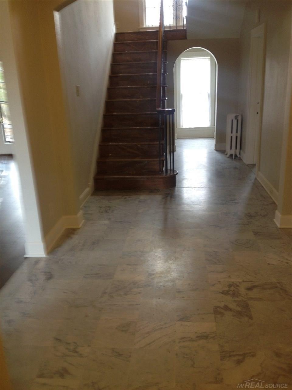1111 Yorkshire Road Grosse Pointe Park, MI 48230 - Photo 16 of 19