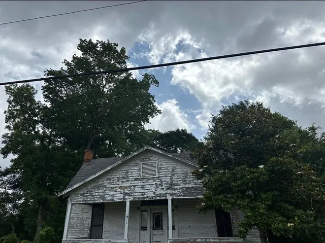 $25,000 | 1910 Main Street, Gibsland, LA 71028