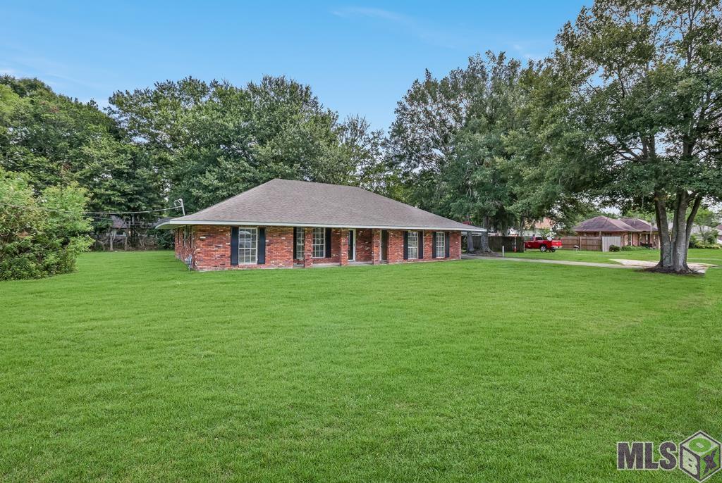 41180 Rhea Street Gonzales, LA 70737 - Photo 2 of 19 Gallery Image 2