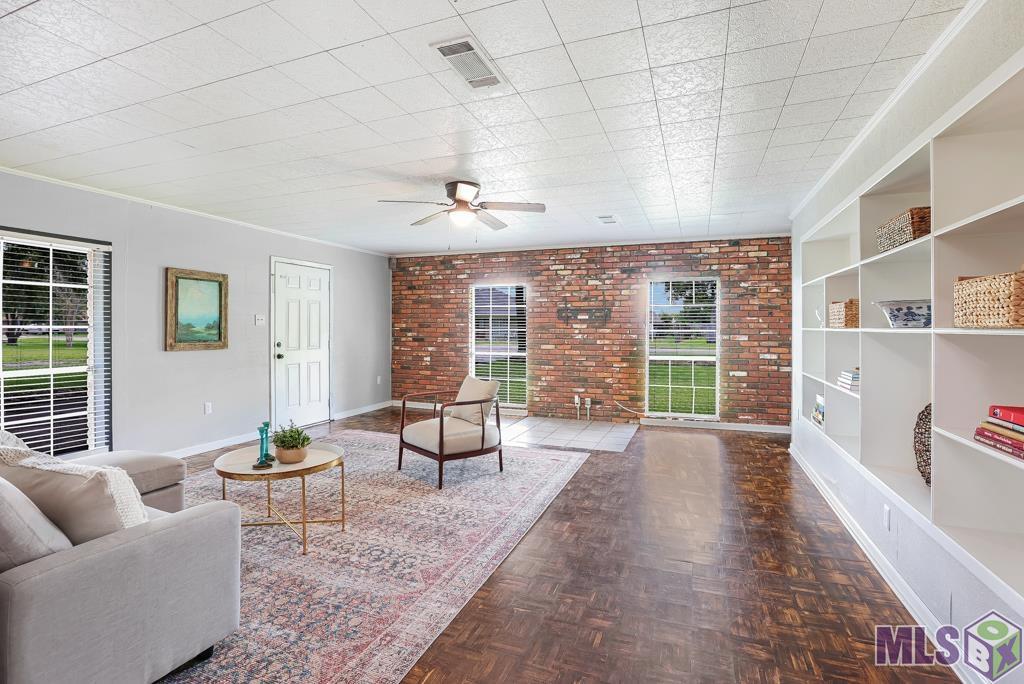 41180 Rhea Street Gonzales, LA 70737 - Photo 9 of 19 Gallery Image 9
